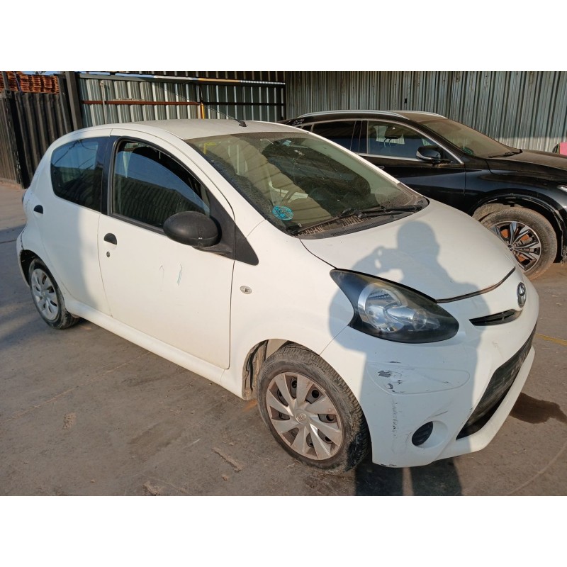 toyota aygo (_b1_) del año 2013