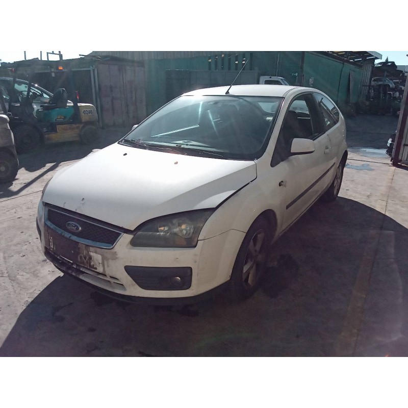ford focus berlina (cap) del año 2005