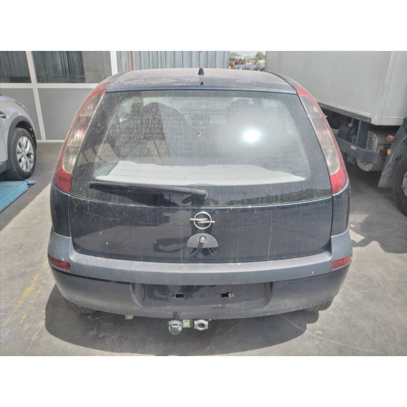 opel corsa c del año 2001