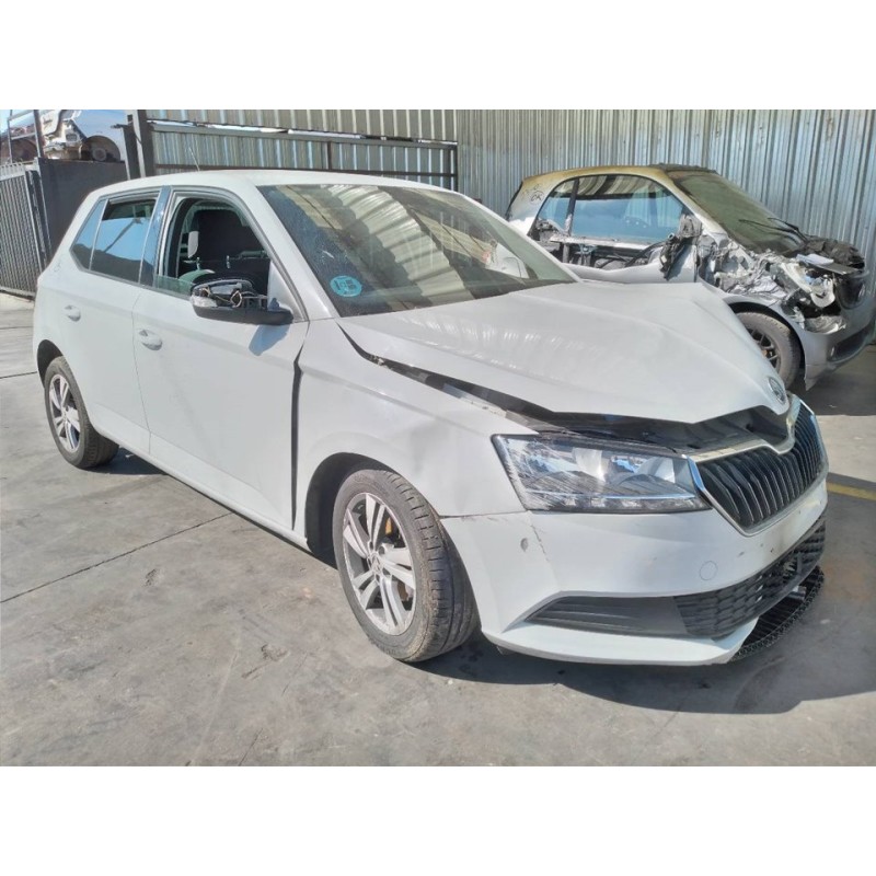 skoda fabia del año 2021