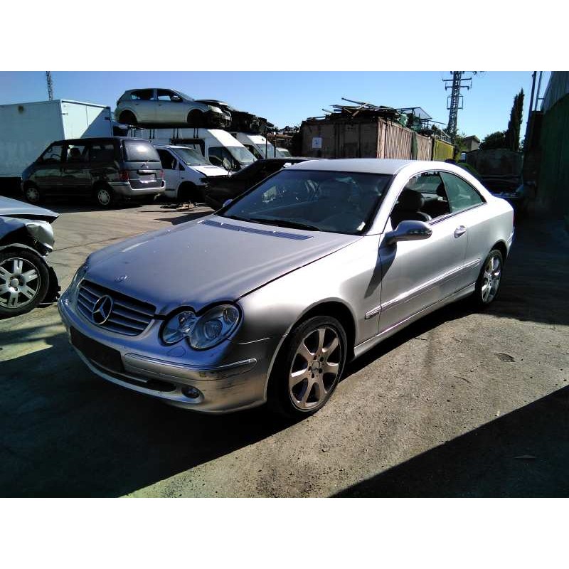 mercedes-benz clase clk (w209) coupe del año 2003
