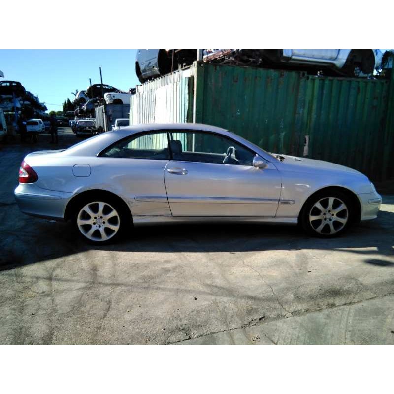 mercedes-benz clase clk (w209) coupe del año 2003