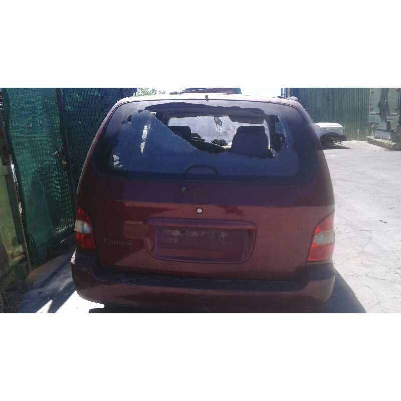 kia carnival del año 2001