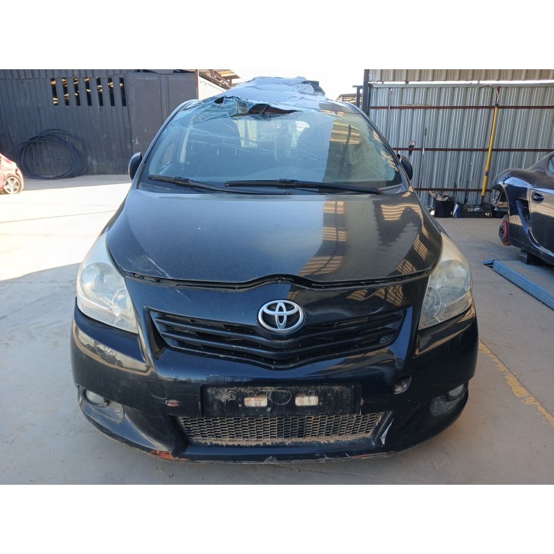 toyota verso (_r2_) del año 2009