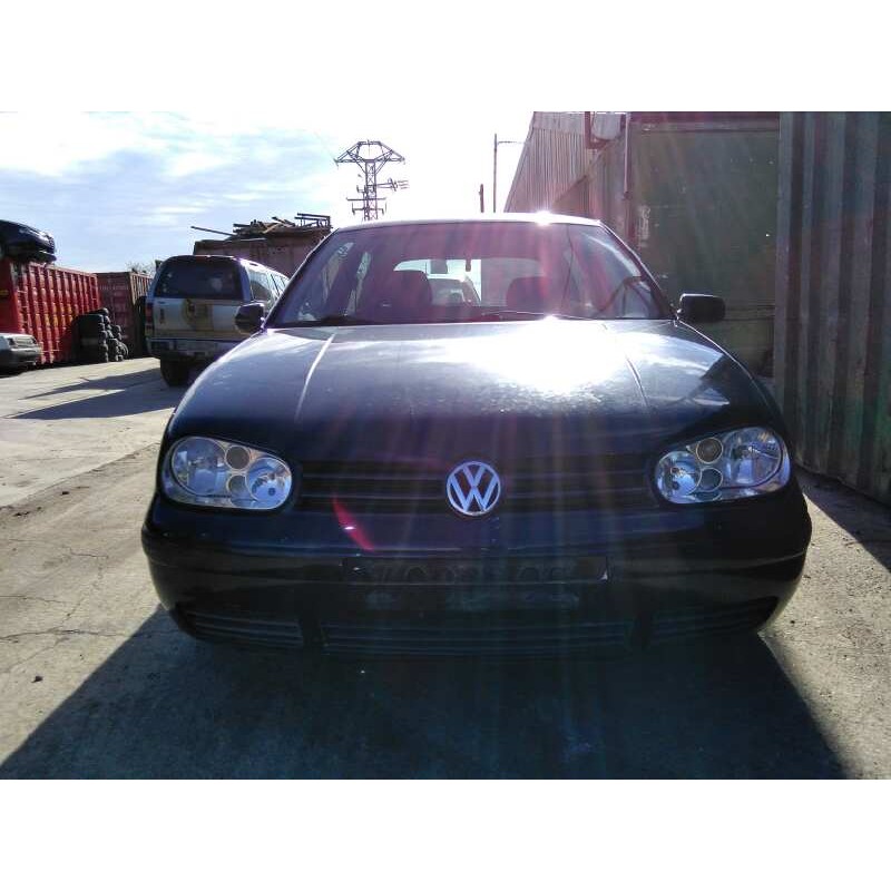 volkswagen golf iv berlina (1j1) del año 2004