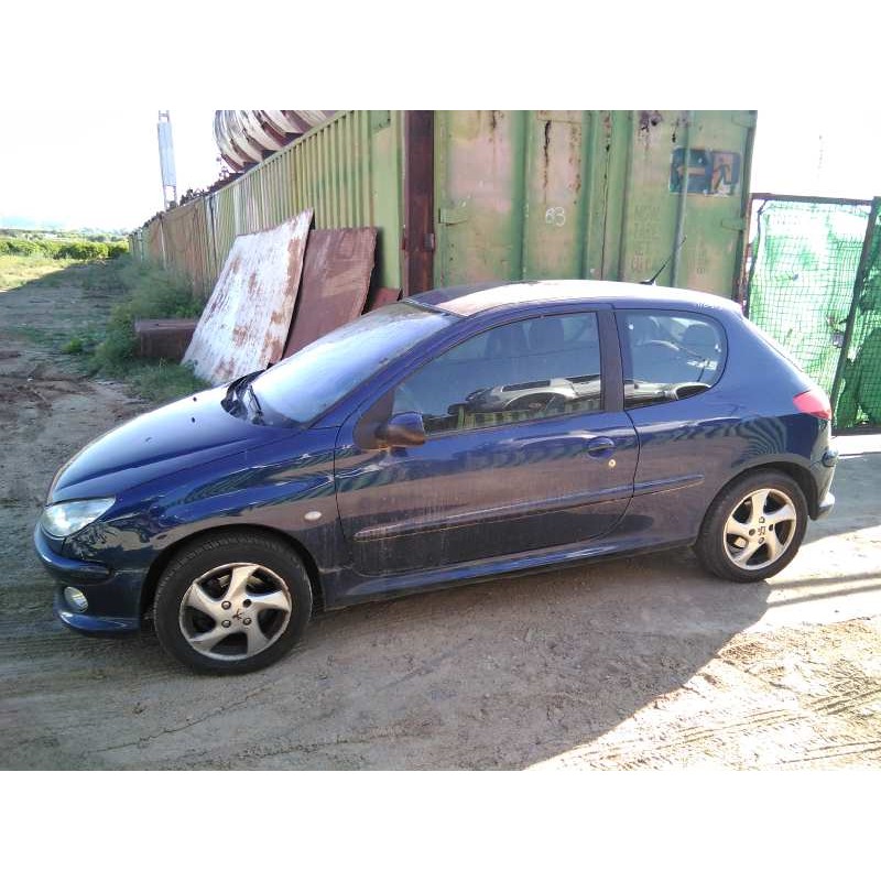 peugeot 206 berlina del año 2002