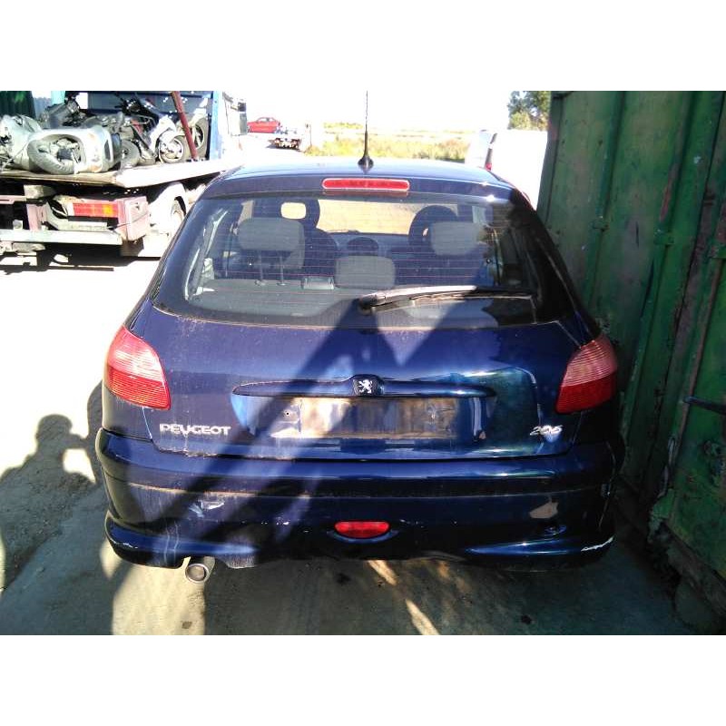 peugeot 206 berlina del año 2002