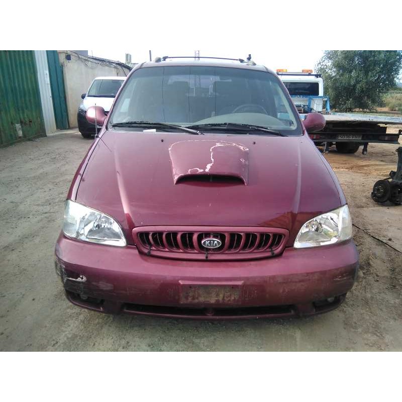 kia carnival del año 2001