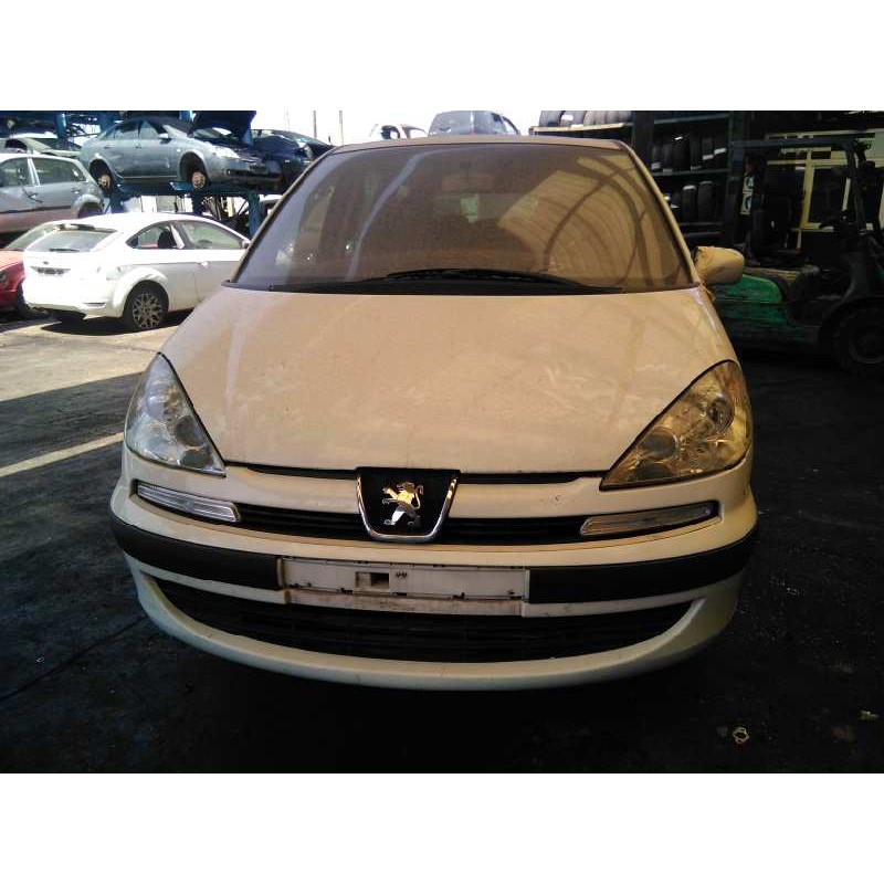 peugeot 807 del año 2004