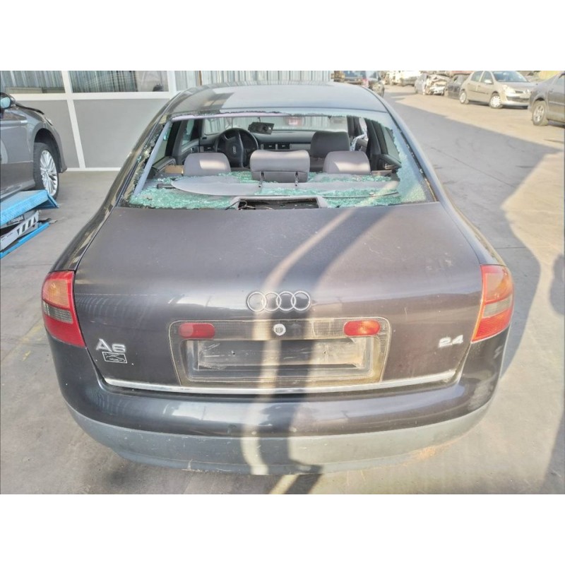 audi a6 berlina (4b2) del año 1999