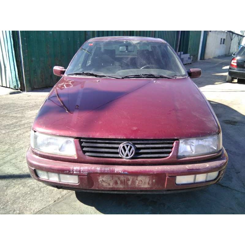 volkswagen passat berlina (3a2) del año 1996
