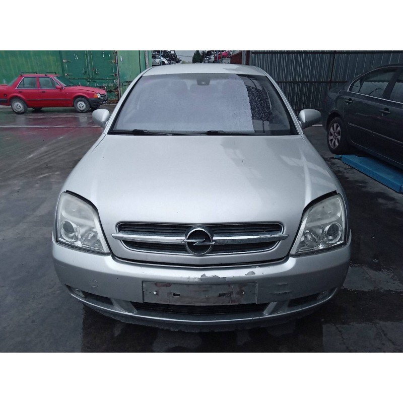 opel vectra c berlina del año 2005
