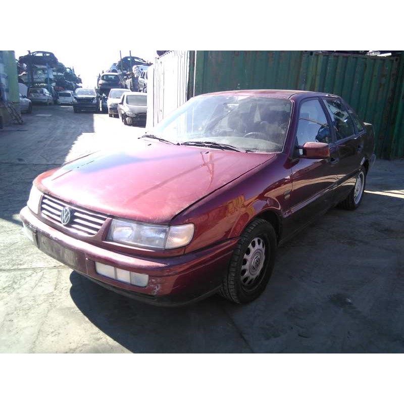 volkswagen passat berlina (3a2) del año 1996