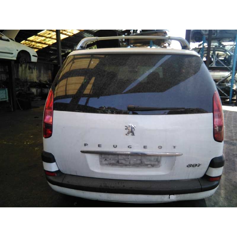 peugeot 807 del año 2004