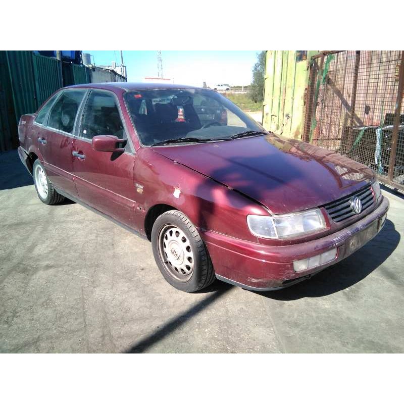 volkswagen passat berlina (3a2) del año 1996