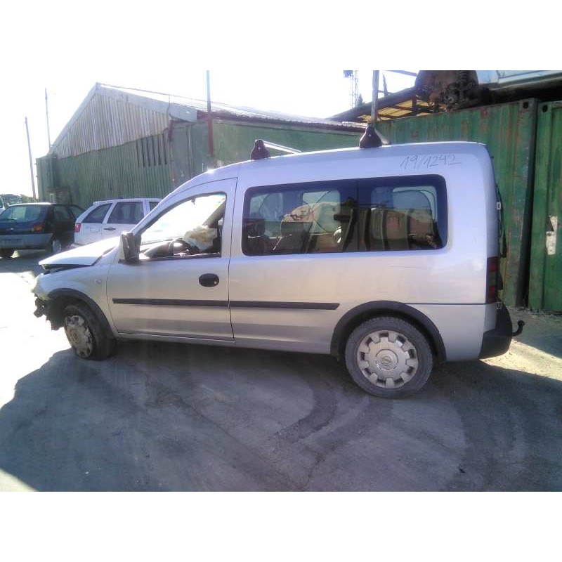 opel combo (corsa c) del año 2008