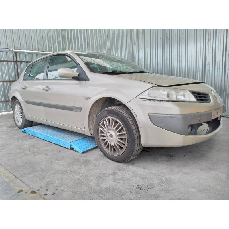 renault megane ii classic berlina del año 2006