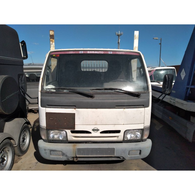 nissan cabstar 01.04  del año 2004
