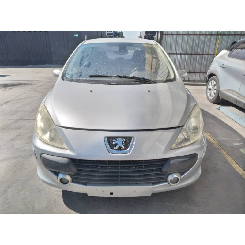 peugeot 307 berlina (s2) del año 2007