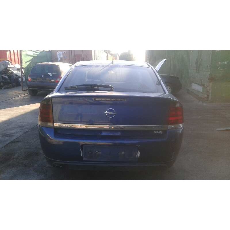 opel vectra c berlina del año 2002