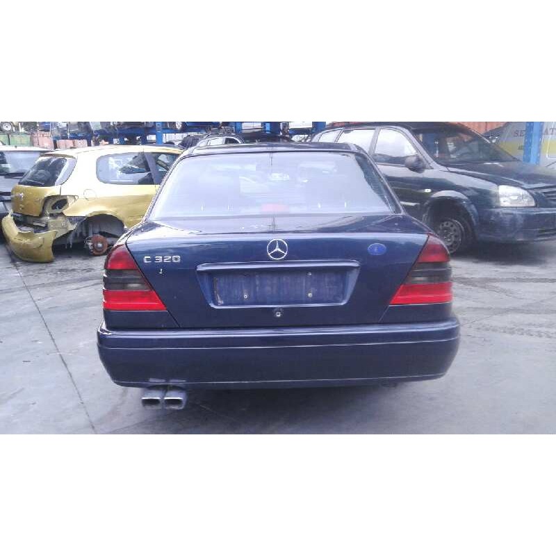 mercedes-benz clase c (w202) berlina del año 1993