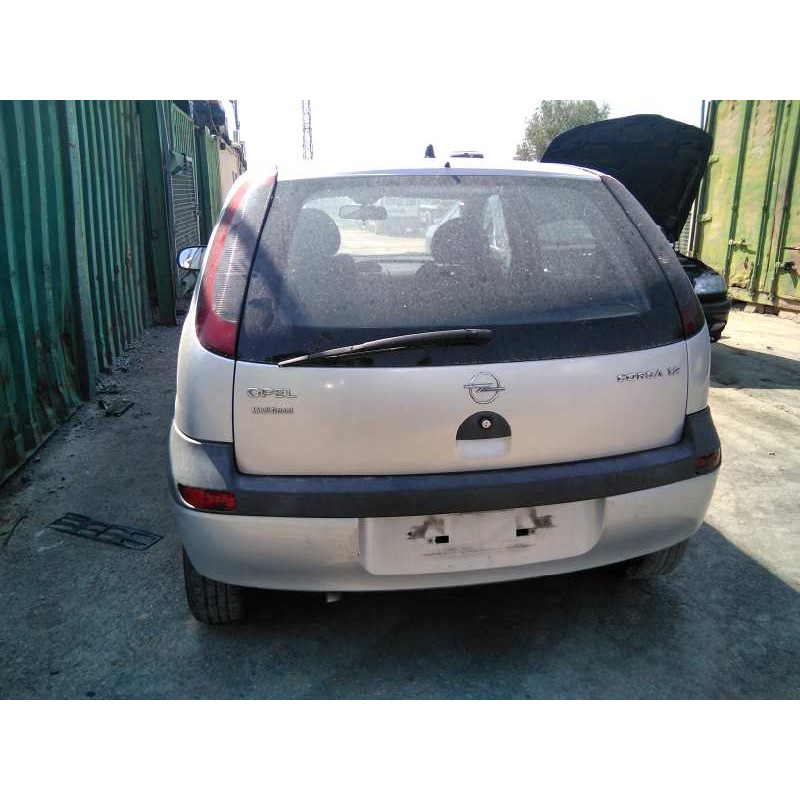opel corsa c del año 2002