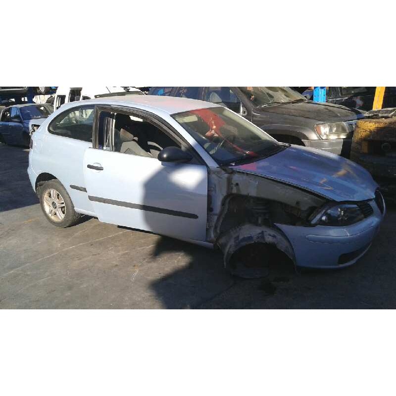 seat ibiza (6l1) del año 2003
