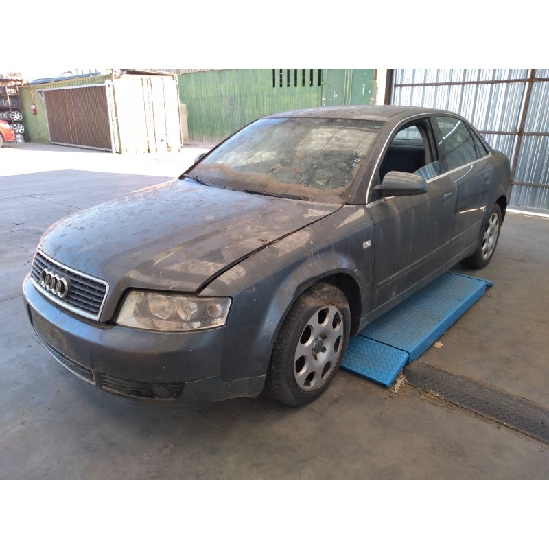 audi a4 berlina (8e) del año 2004