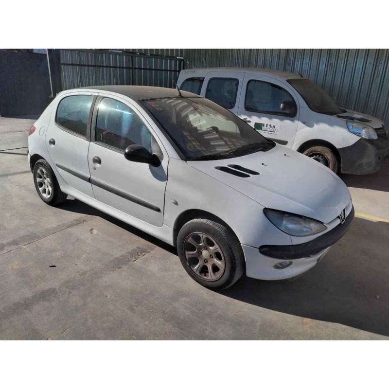 peugeot 206 berlina del año 2002