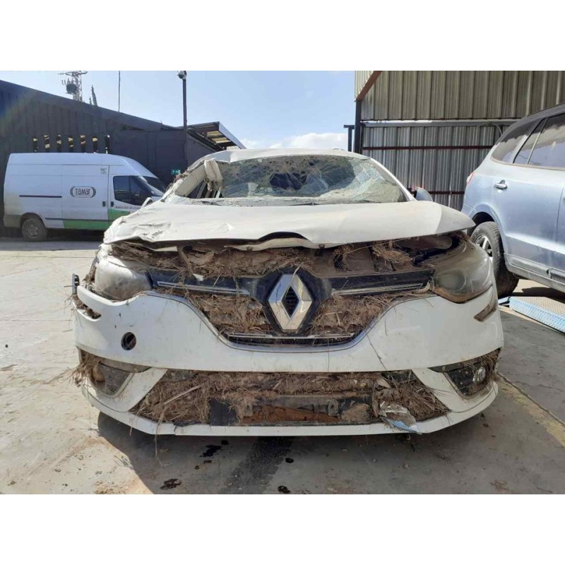 renault megane iv berlina 5p del año 2016