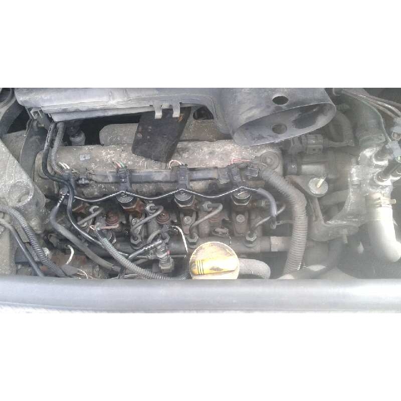 renault trafic combi (ab 4.01) del año 2003