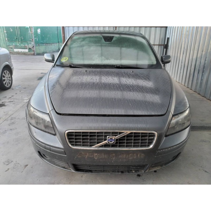 volvo s40 berlina del año 2006