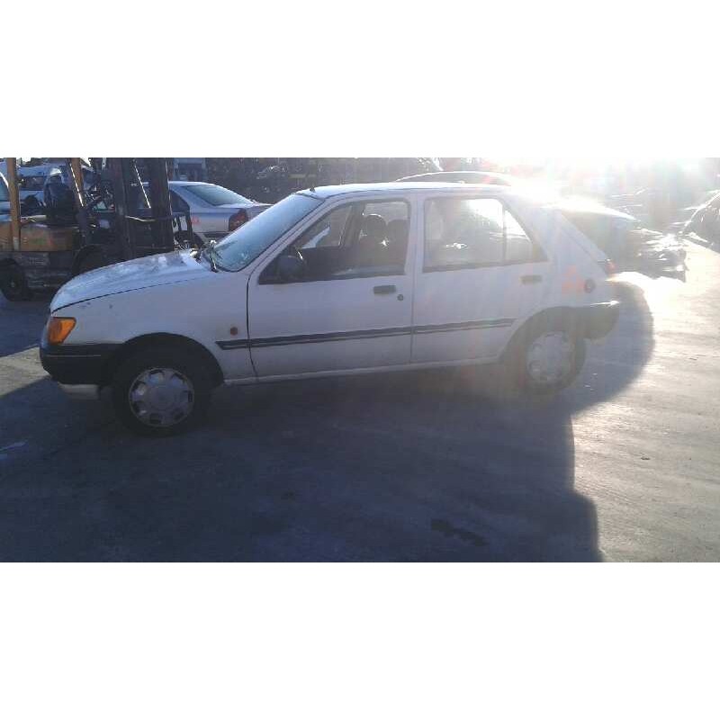 ford fiesta berl./courier del año 1990