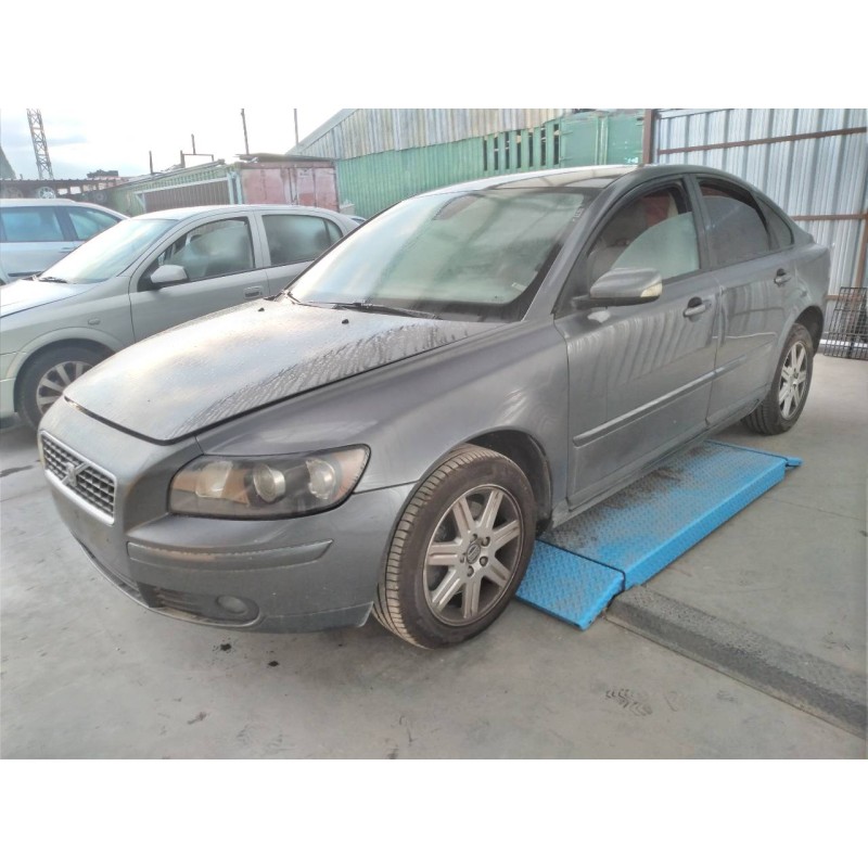 volvo s40 berlina del año 2006