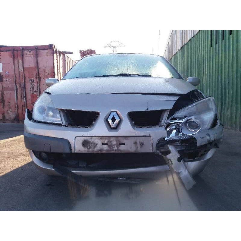 renault scenic ii del año 2006