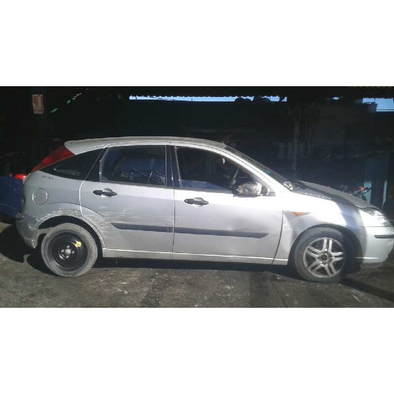ford focus berlina (cak) del año 2003