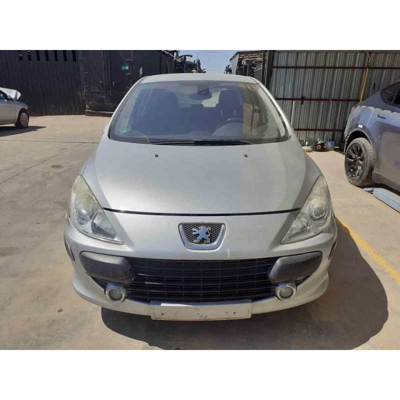 peugeot 307 berlina (s2) del año 2007