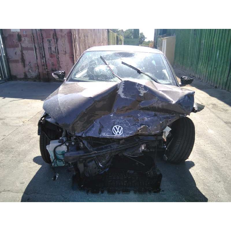 volkswagen scirocco (137) del año 2011