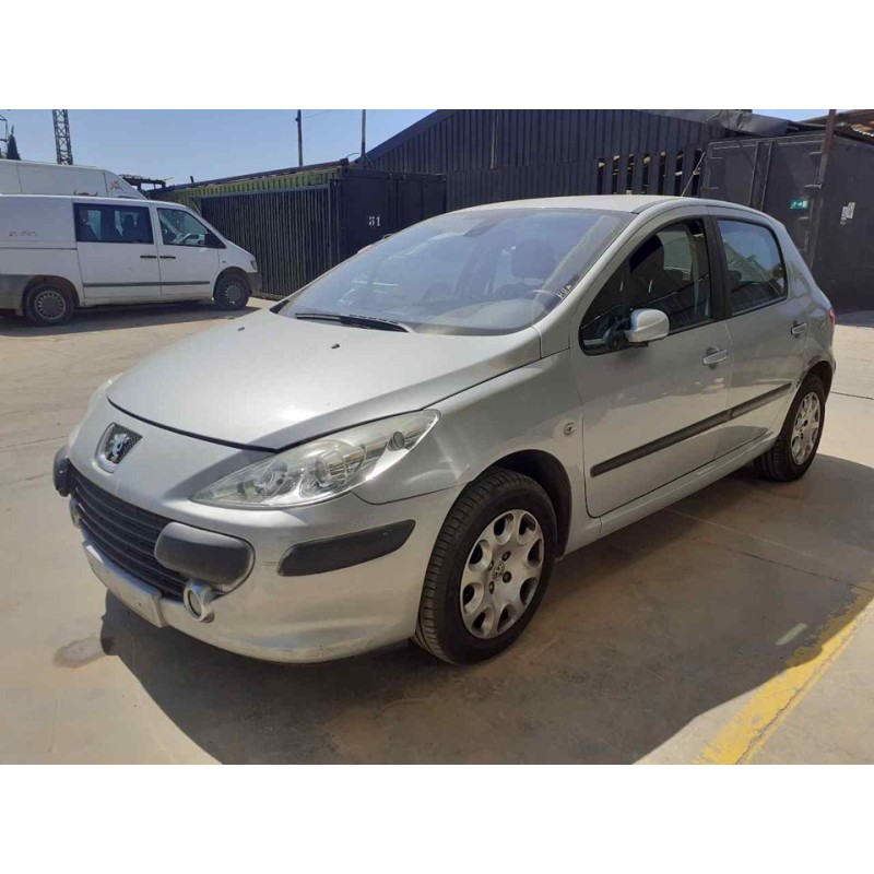 peugeot 307 berlina (s2) del año 2007