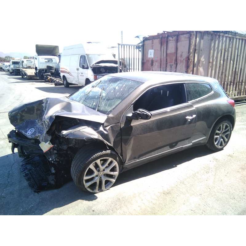 volkswagen scirocco (137) del año 2011