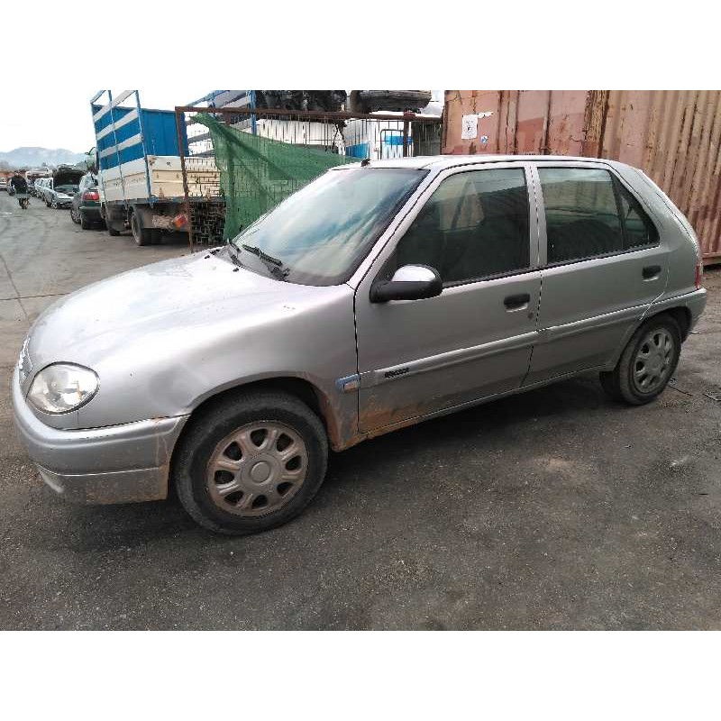 citroën saxo del año 2001