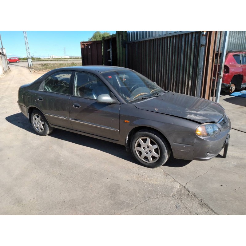kia shuma ii del año 2001