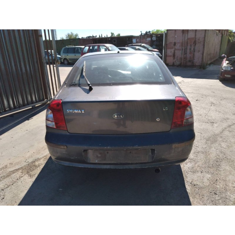 kia shuma ii del año 2001