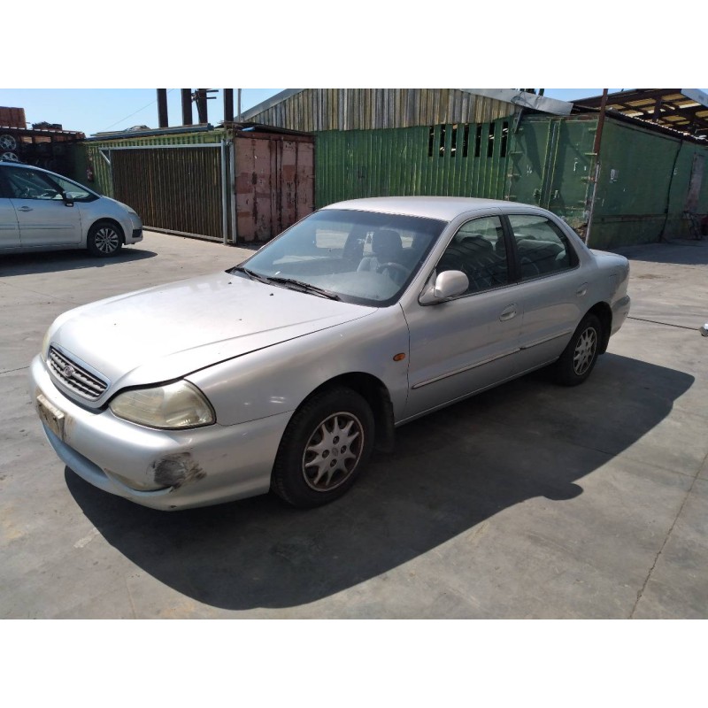 kia clarus del año 1999