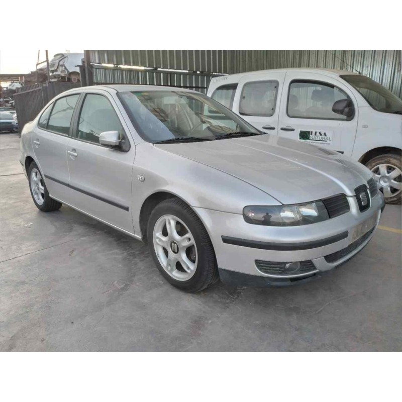 seat toledo (1m2) del año 2001