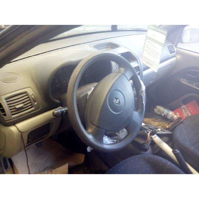 renault clio ii fase ii (b/cb0) del año 2003