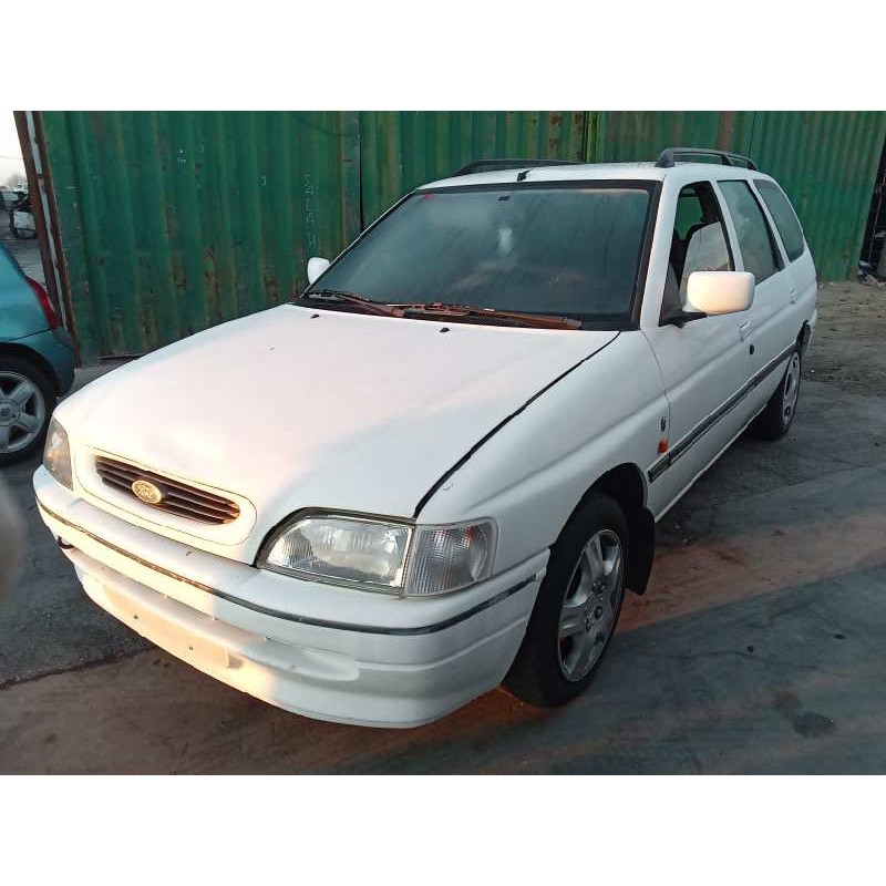 ford escort berlina/turnier del año 1993