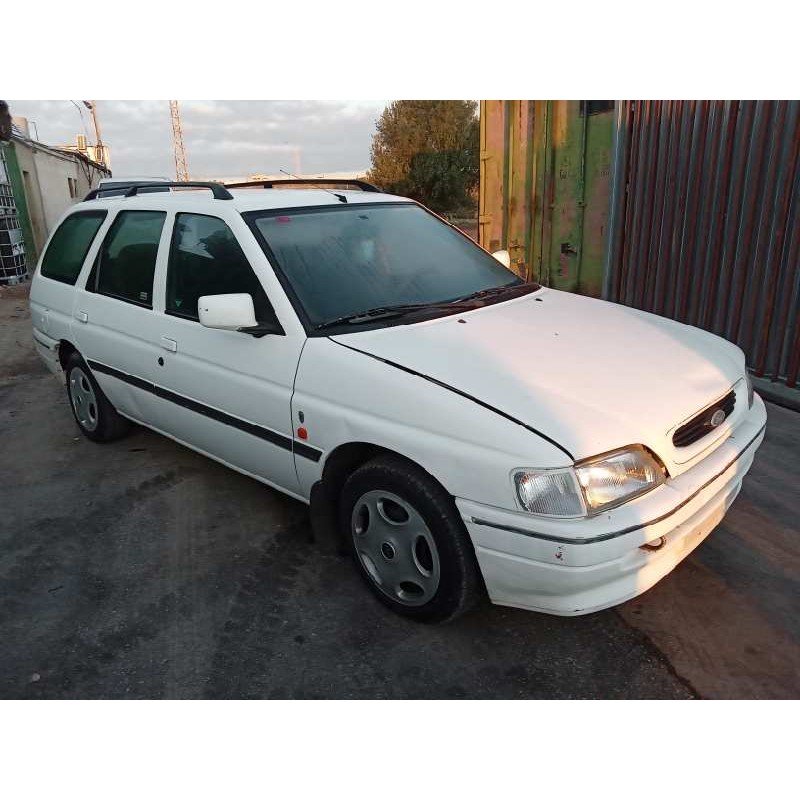 ford escort berlina/turnier del año 1993