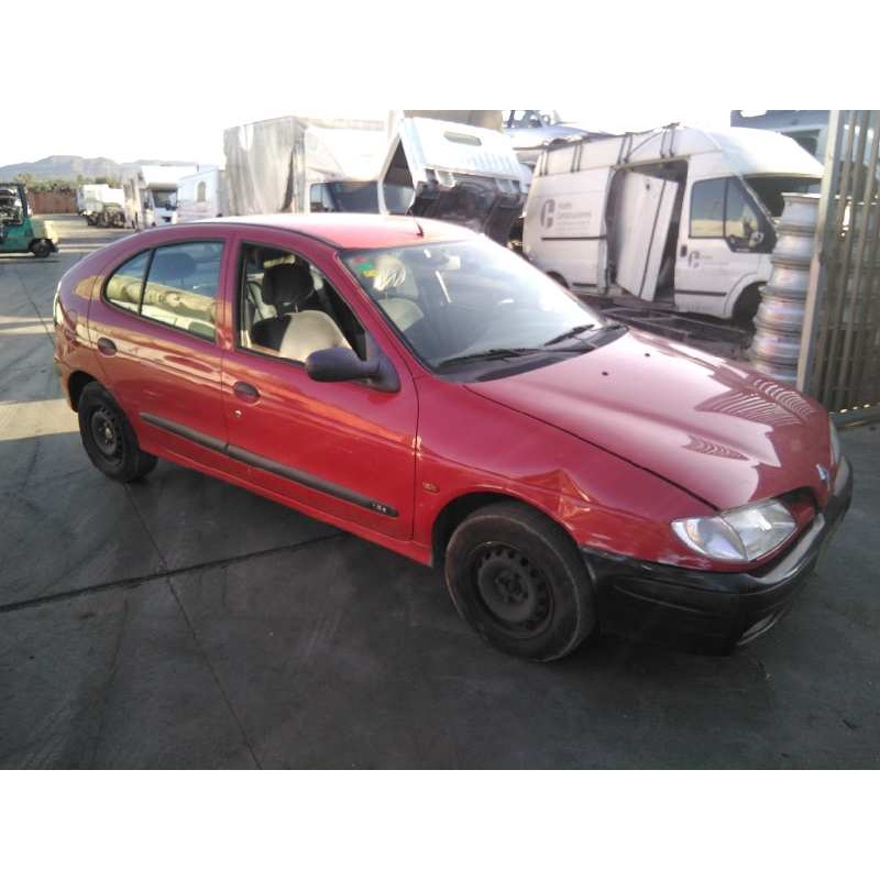 renault megane i berlina hatchback (ba0) del año 1997