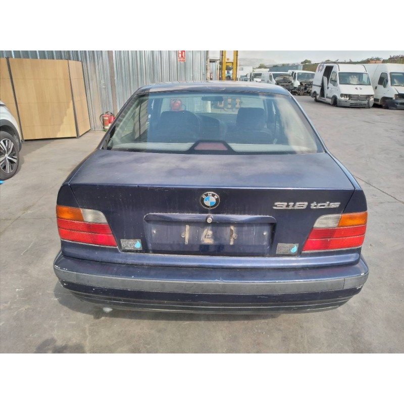 bmw serie 3 berlina (e36) del año 1997